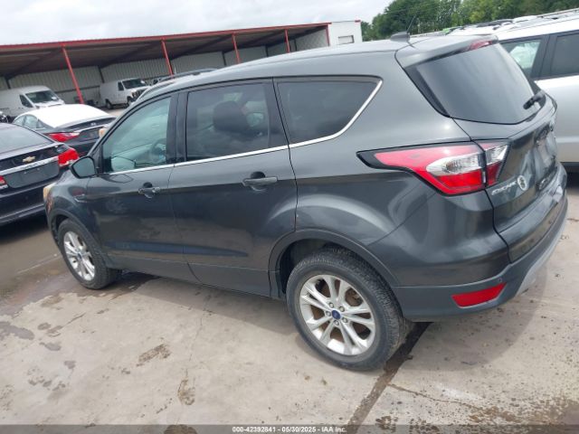 1FMCU0GD4HUE76469 Ford ESCAPE SE