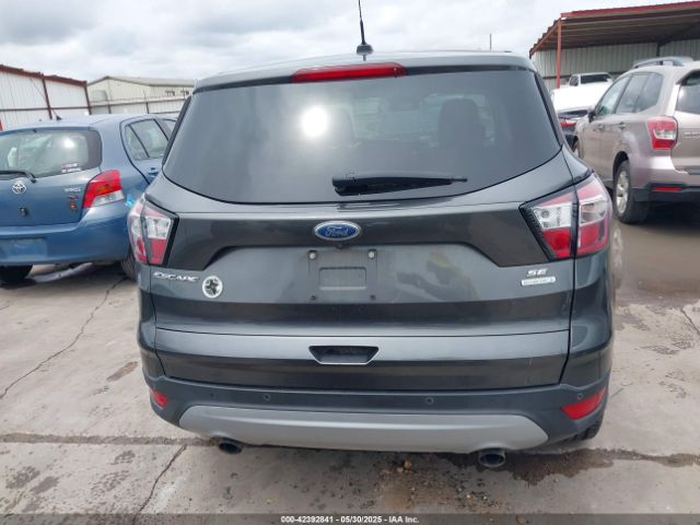 1FMCU0GD4HUE76469 Ford ESCAPE SE