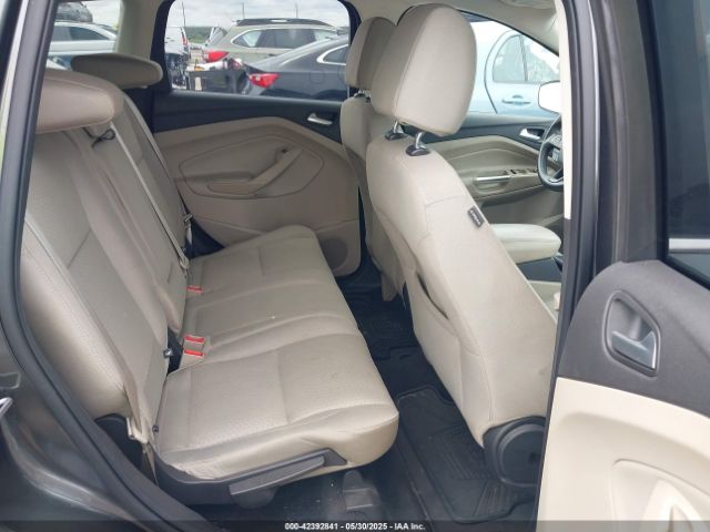 1FMCU0GD4HUE76469 Ford ESCAPE SE
