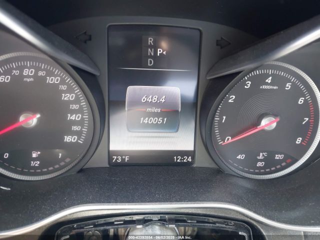 55SWF4JB1HU233879 Mercedes-Benz C 300 Luxury/sport