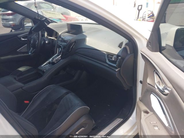 2019 ACURA RDX 5J8TC1H61KL025740 Photo 4