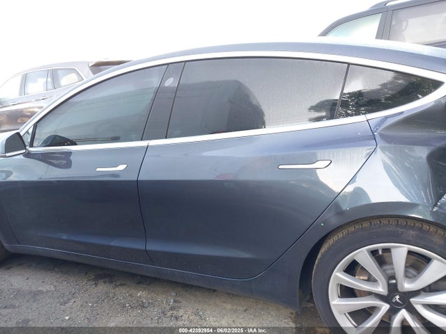 Tesla 2020 2020 5YJ3E1EA6LF740728 Image 14