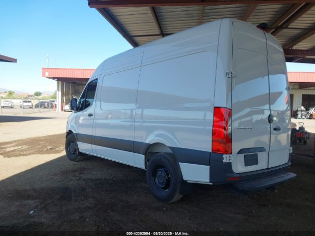 2024 MERCEDES-BENZ SPRINTER 2500 W1Y4KBHY1RT179769 Photo 2