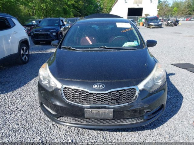 KNAFK4A65F5338985 KIA FORTE LX