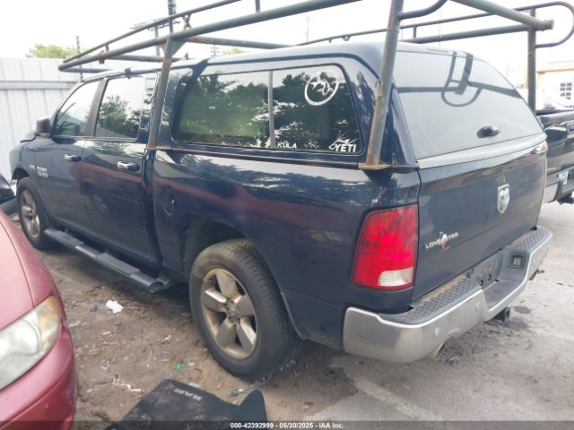 2016 RAM 1500 1C6RR6LT7GS262612 Photo 2