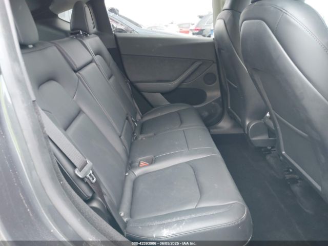 2023 TESLA MODEL Y 7SAYGDEE6PF764511 Photo 7