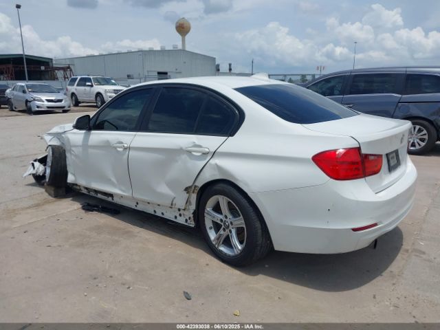 2013 BMW 320I WBA3B1C50DK129576 Photo 2