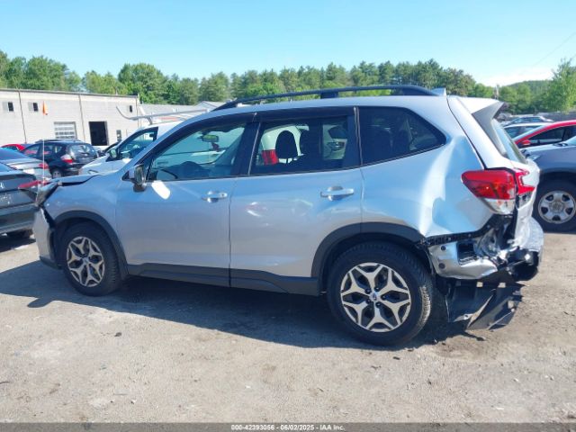 JF2SKAGC0KH422168 Subaru Forester Premium