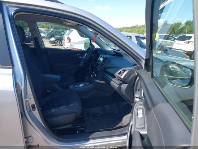JF2SKAGC0KH422168 Subaru Forester Premium