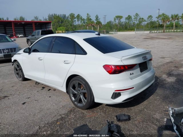 2024 AUDI A3 WAUAUDGY9RA002376 Photo 2