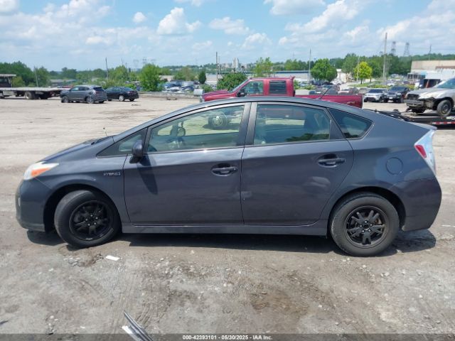 JTDKN3DUXE0368475 Toyota Prius