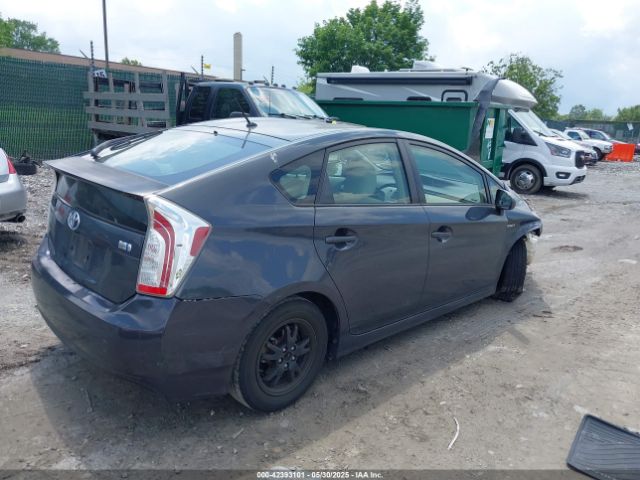 JTDKN3DUXE0368475 Toyota Prius