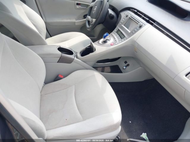 JTDKN3DUXE0368475 Toyota Prius