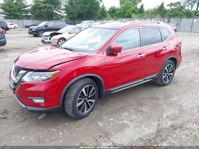 JN8AT2MV0HW277175 Nissan Rogue Sl