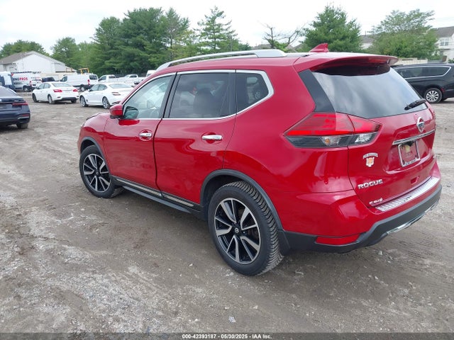 JN8AT2MV0HW277175 Nissan Rogue Sl