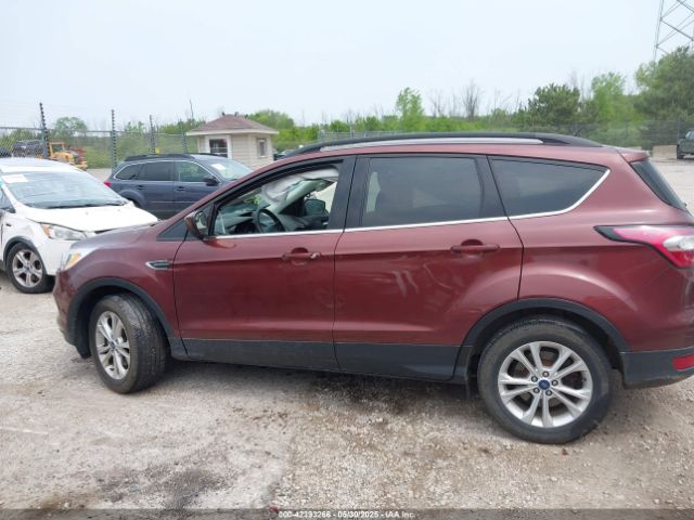 1FMCU9GD2JUB06695 Ford ESCAPE SE