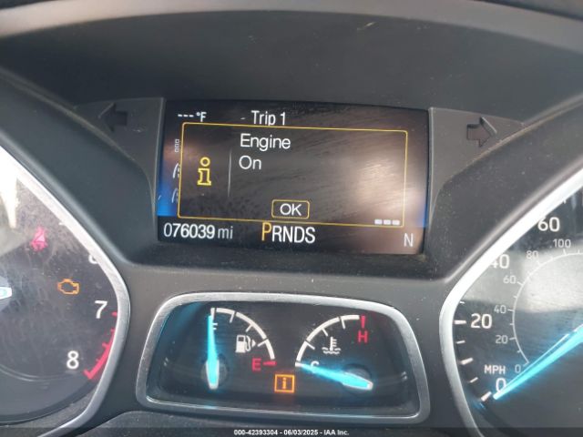 1FMCU9G95HUD37371 Ford ESCAPE SE