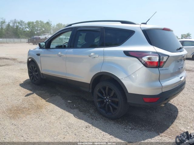 1FMCU9G95HUD37371 Ford ESCAPE SE