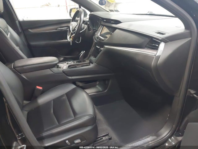2022 CADILLAC XT5 1GYKNAR47NZ100356 Photo 4