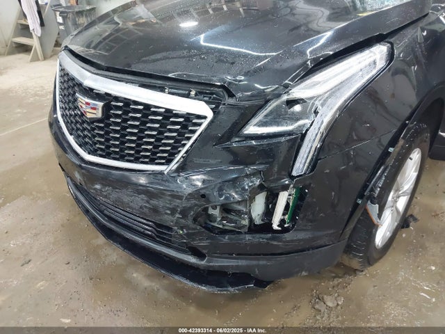 2022 CADILLAC XT5 1GYKNAR47NZ100356 Photo 5