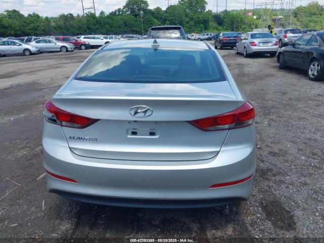 5NPD84LF3JH374205 Hyundai ELANTRA SEL