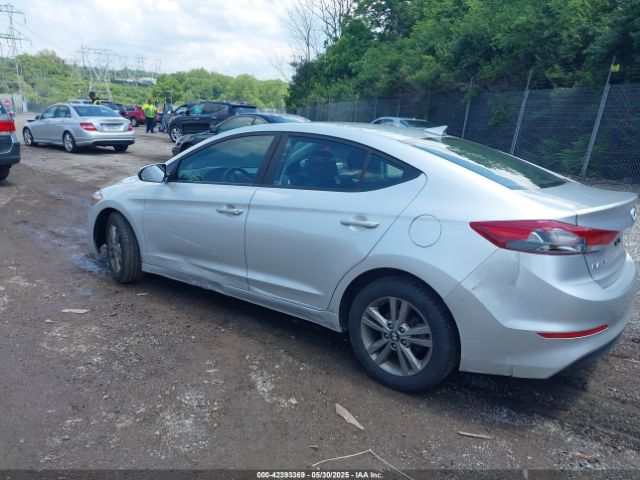 5NPD84LF3JH374205 Hyundai ELANTRA SEL