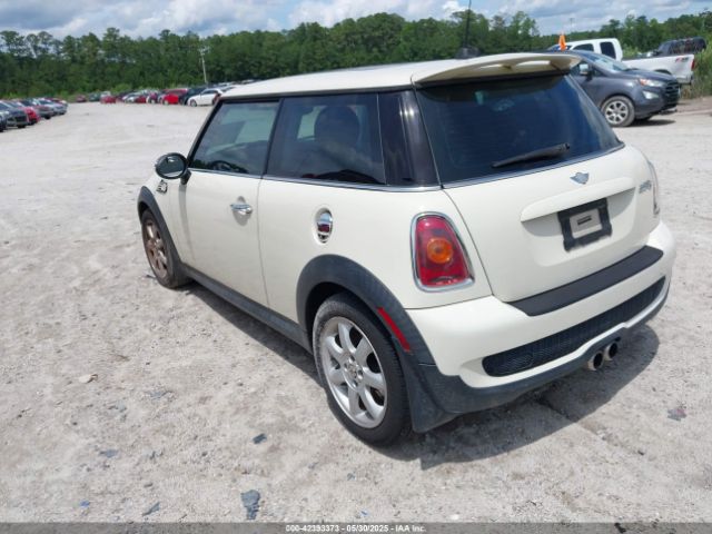 2010 MINI COOPER S WMWMF7C58ATW89203 Photo 2