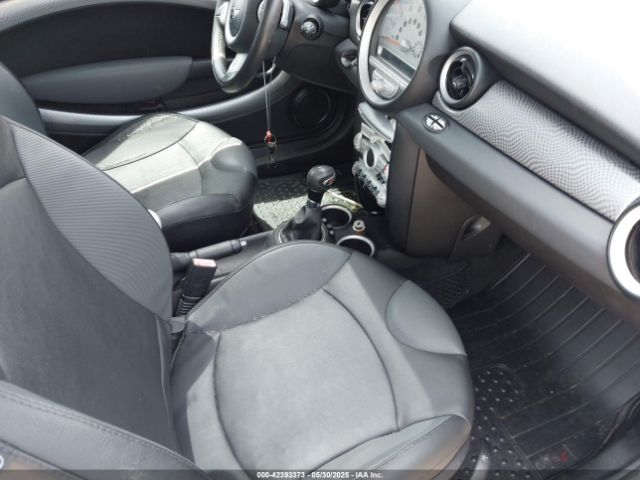 2010 MINI COOPER S WMWMF7C58ATW89203 Photo 4