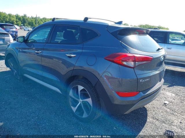 2017 HYUNDAI TUCSON KM8J33A27HU343675 Photo 2