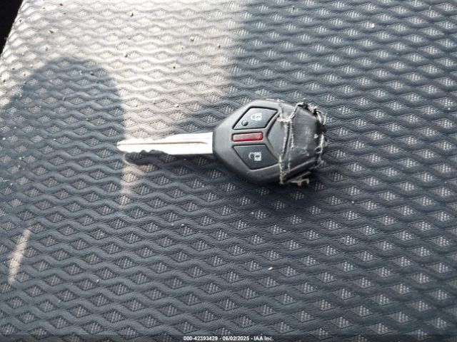 JA4AZ3A3XGZ049548 Mitsubishi Outlander Es