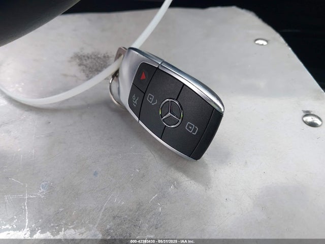 W1K3G4EB8MJ270285 Mercedes-Benz m260