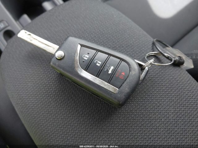 5YFB4MDE2PP049386 Toyota COROLLA LE