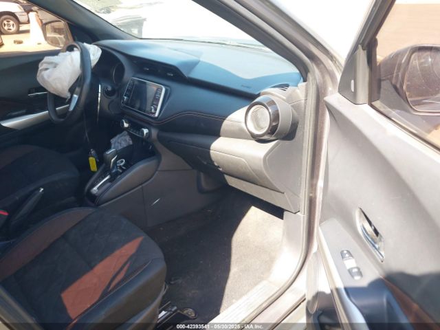 3N1CP5CUXJL511291 Nissan Kicks