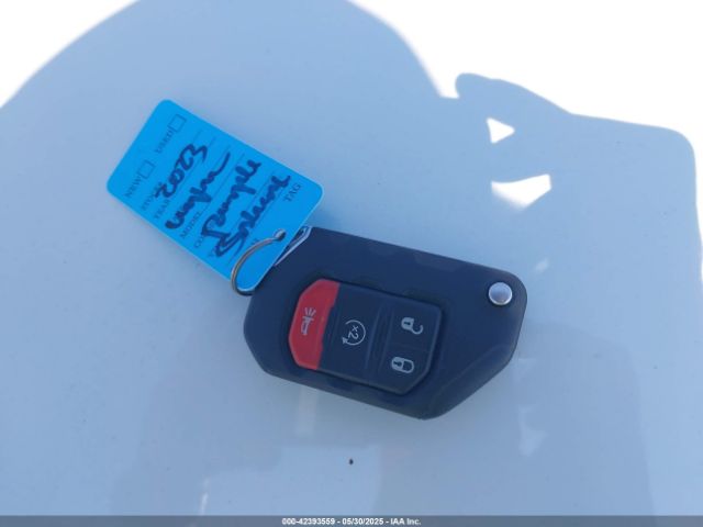 1C4HJXEN9PW560958 Jeep Wrangler 4-door Sahara 4x4
