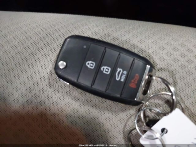 5XXGT4L3XJG267567 KIA Optima Lx