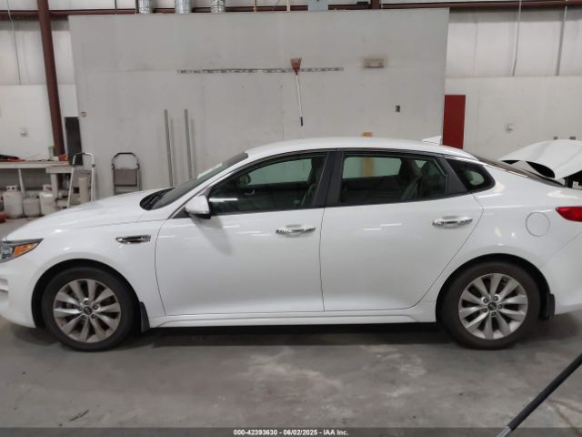 5XXGT4L3XJG267567 KIA Optima Lx