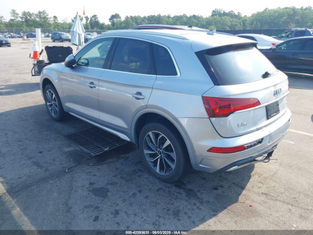 2021 AUDI Q5 WA1AAAFY4M2004691 Photo 2