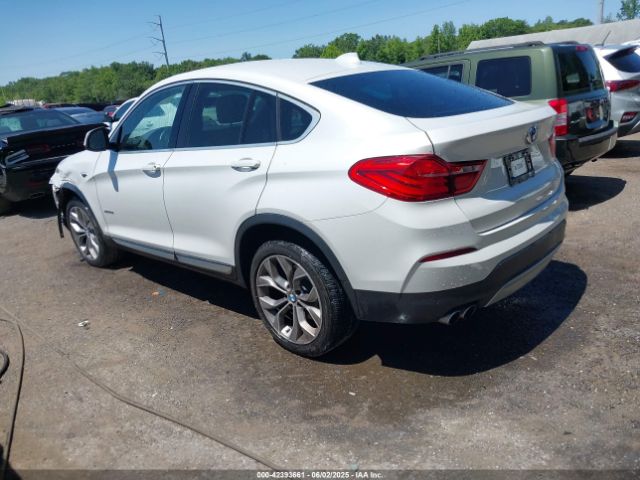 2018 BMW X4 5UXXW3C53J0T82983 Photo 2