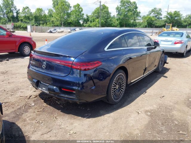 2023 MERCEDES-BENZ EQS 450+ W1KCG2DB3PA027736 Photo 3
