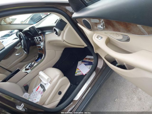 WDC0G4JB6GF039163 Mercedes-Benz m274