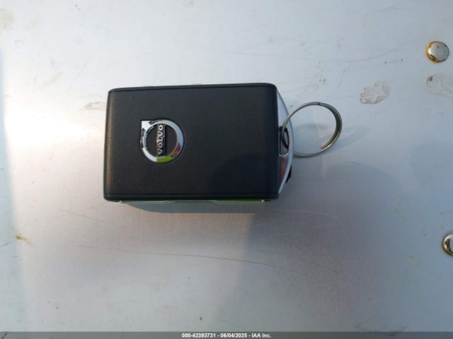 2022 VOLVO XC60 YV4L12RK4N1003248 Photo 10