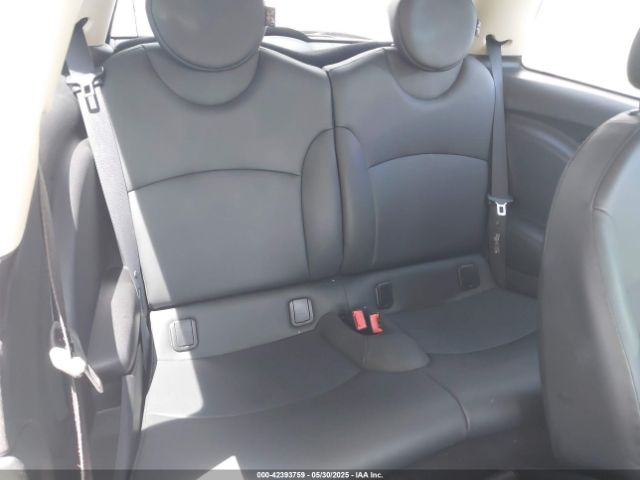 2011 MINI COOPER WMWSU3C58BT093466 Photo 7