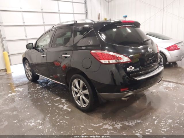 JN8AZ1MW2EW500815 Nissan 2014