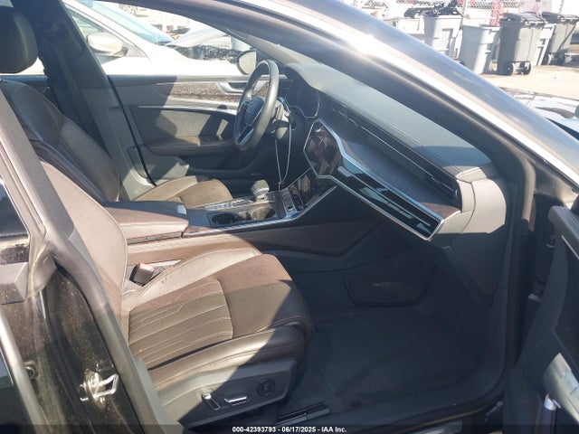 2019 AUDI A7 WAUV2AF21KN132315 Photo 4