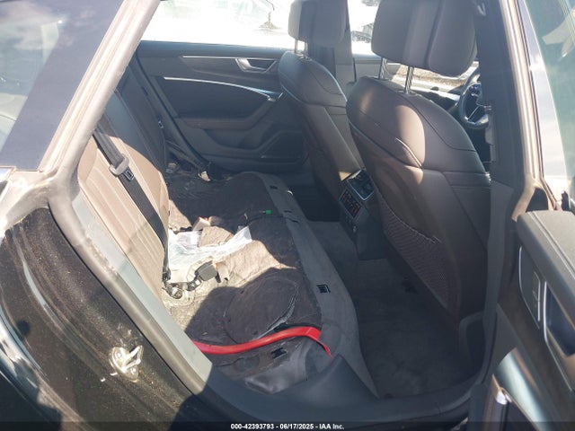 2019 AUDI A7 WAUV2AF21KN132315 Photo 7
