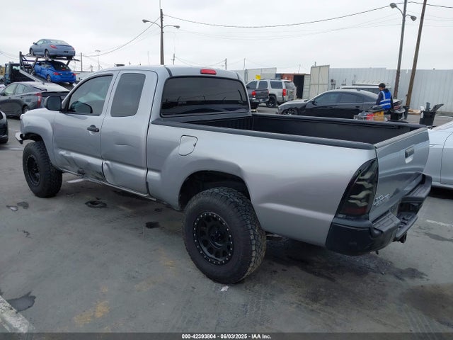 Toyota 2tr-fe 2015 5TFTX4CN2FX061728 Image 3