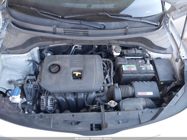 KNDJ23AU1M7795865 KIA mpi nu