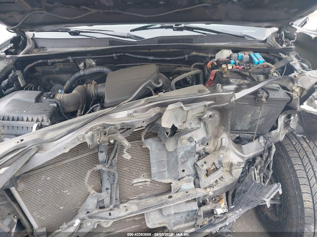 5TFAX5GN3KX149981 Toyota 2tr-fe
