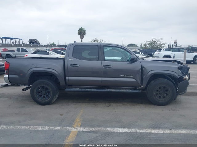 5TFAX5GN3KX149981 Toyota 2tr-fe