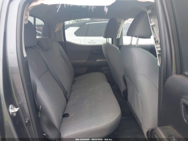 5TFAX5GN3KX149981 Toyota 2tr-fe
